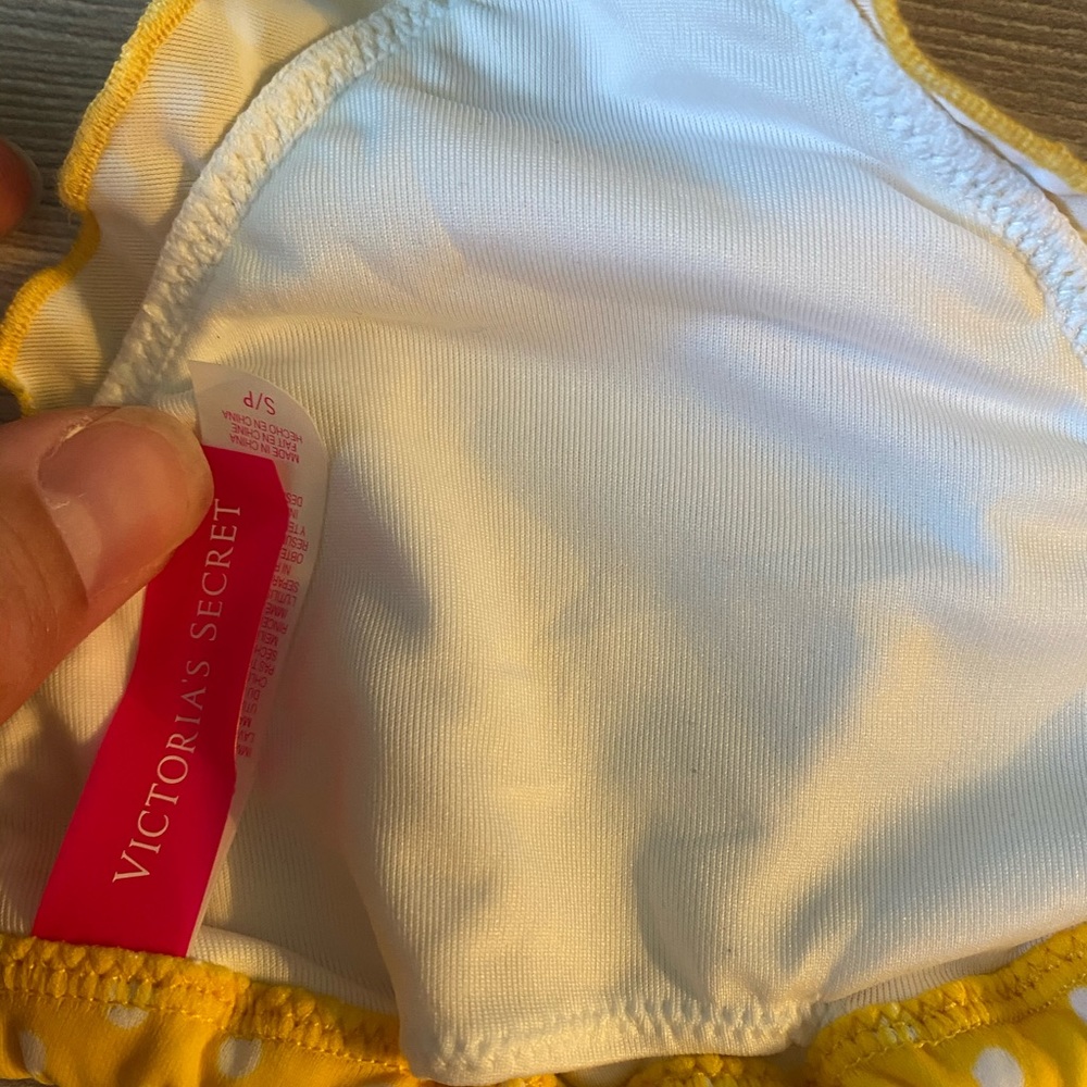 Victoria’s Secret itsy bitsy teenie weenie yellow polka dot bikini size small - Picture 5 of 6